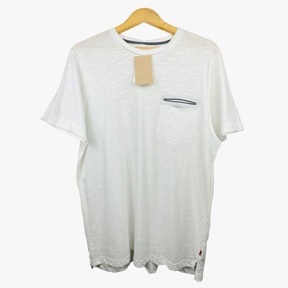 Levi's Other - Levi’s White Lightweight Short Sleeve Pocket Tee NWT